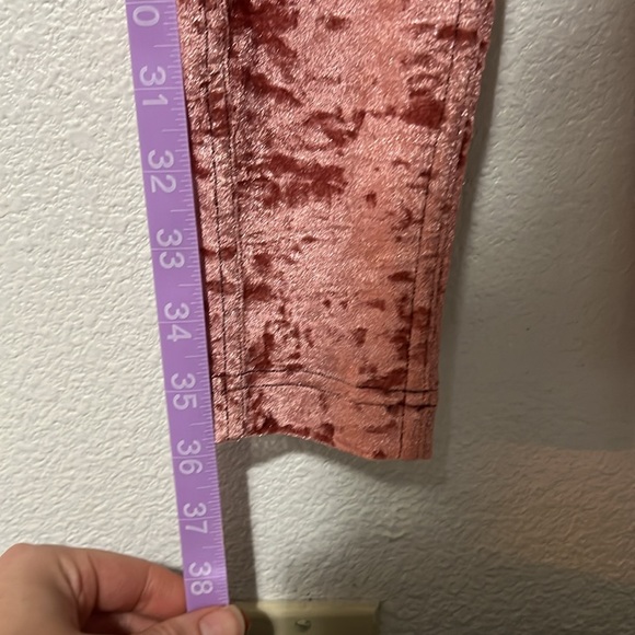 Lululemon leggings. Pink velvet, size 4. - Picture 2 of 7